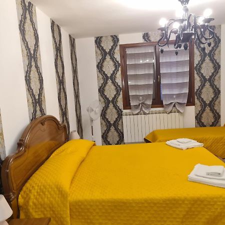 Rosa&Ade Apartment Mestre Luaran gambar